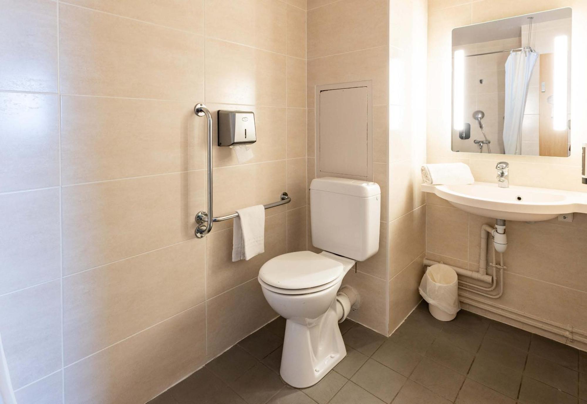 B&B Hotel Rennes Nord St Gregoire แซ็งต์-เกรกัวร์ ภายนอก รูปภาพ